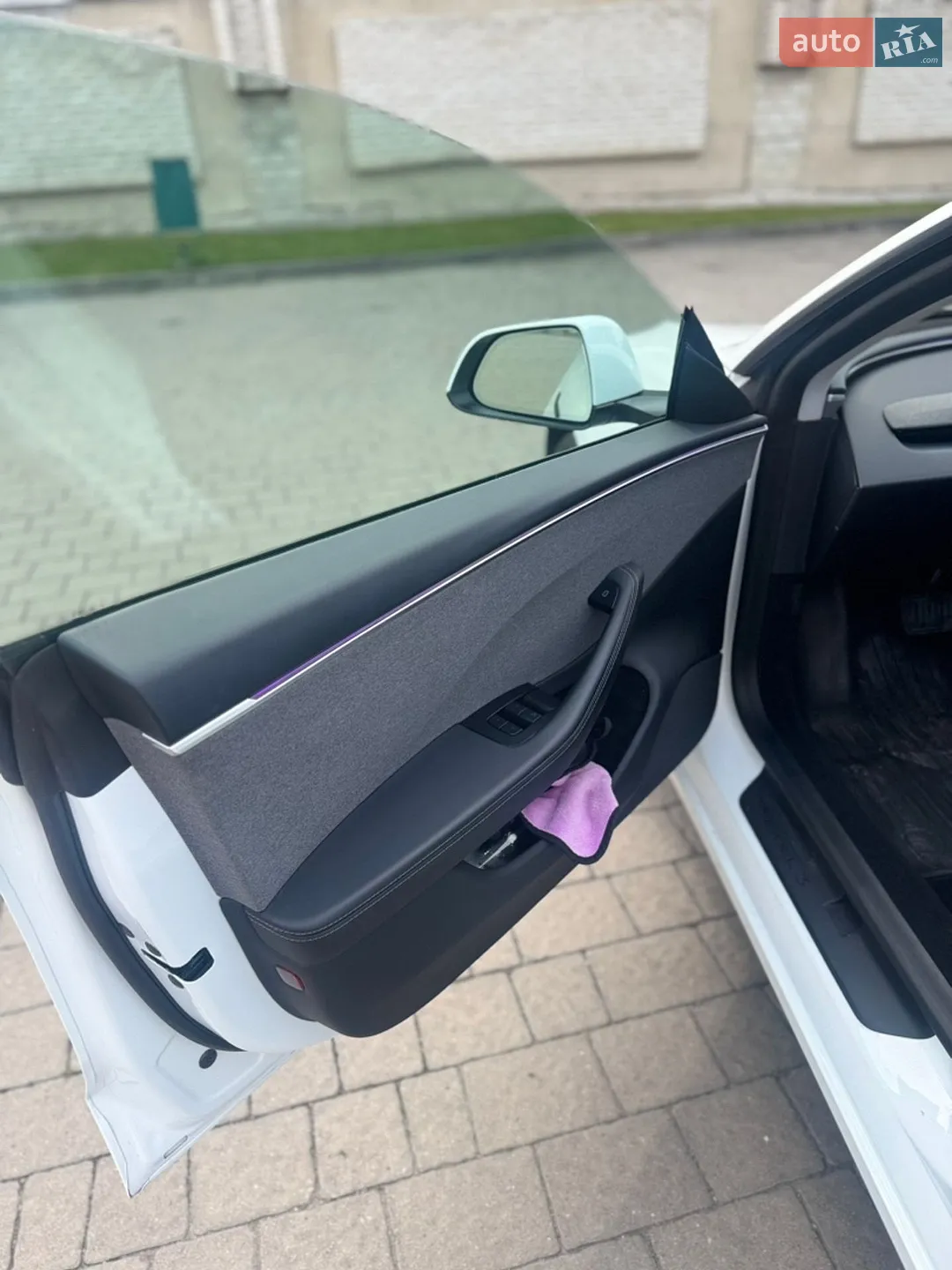 2024 Tesla Model 3 - мініатюра 8