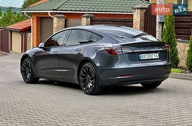 Седан Tesla Model 3 2021 в Хмельницком