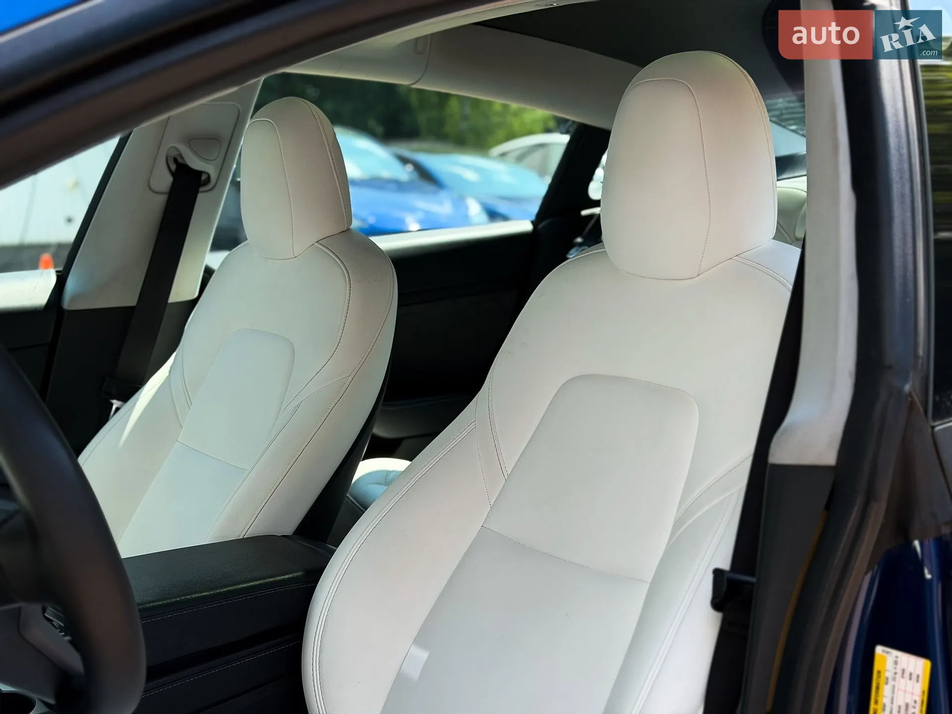 2021 Tesla Model 3 - мініатюра 13
