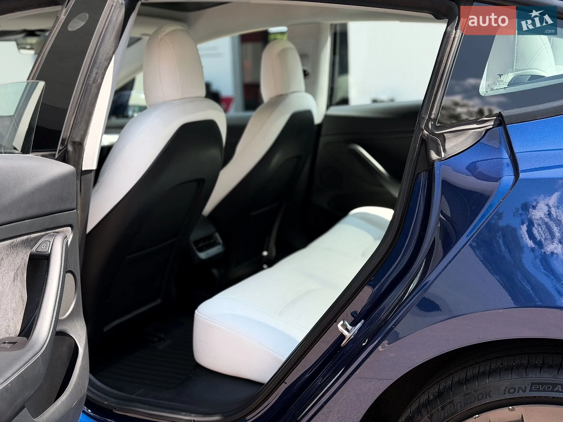 2021 Tesla Model 3 - мініатюра 15