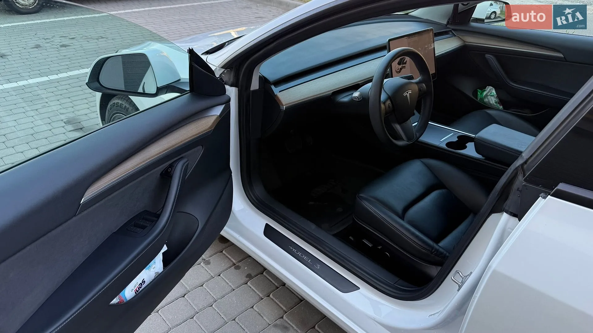 2022 Tesla Model 3 - мініатюра 13