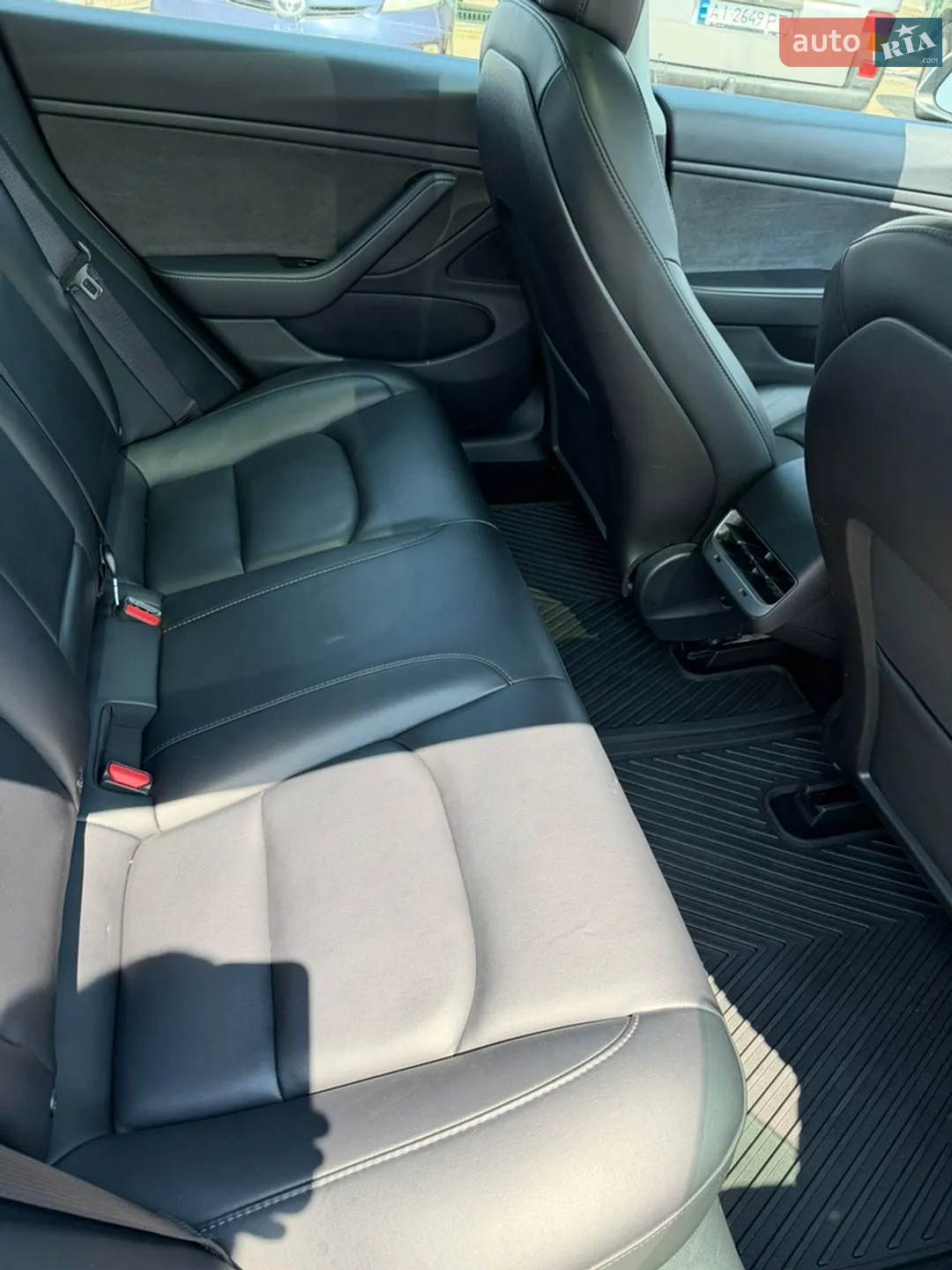 2020 Tesla Model 3 - мініатюра 14