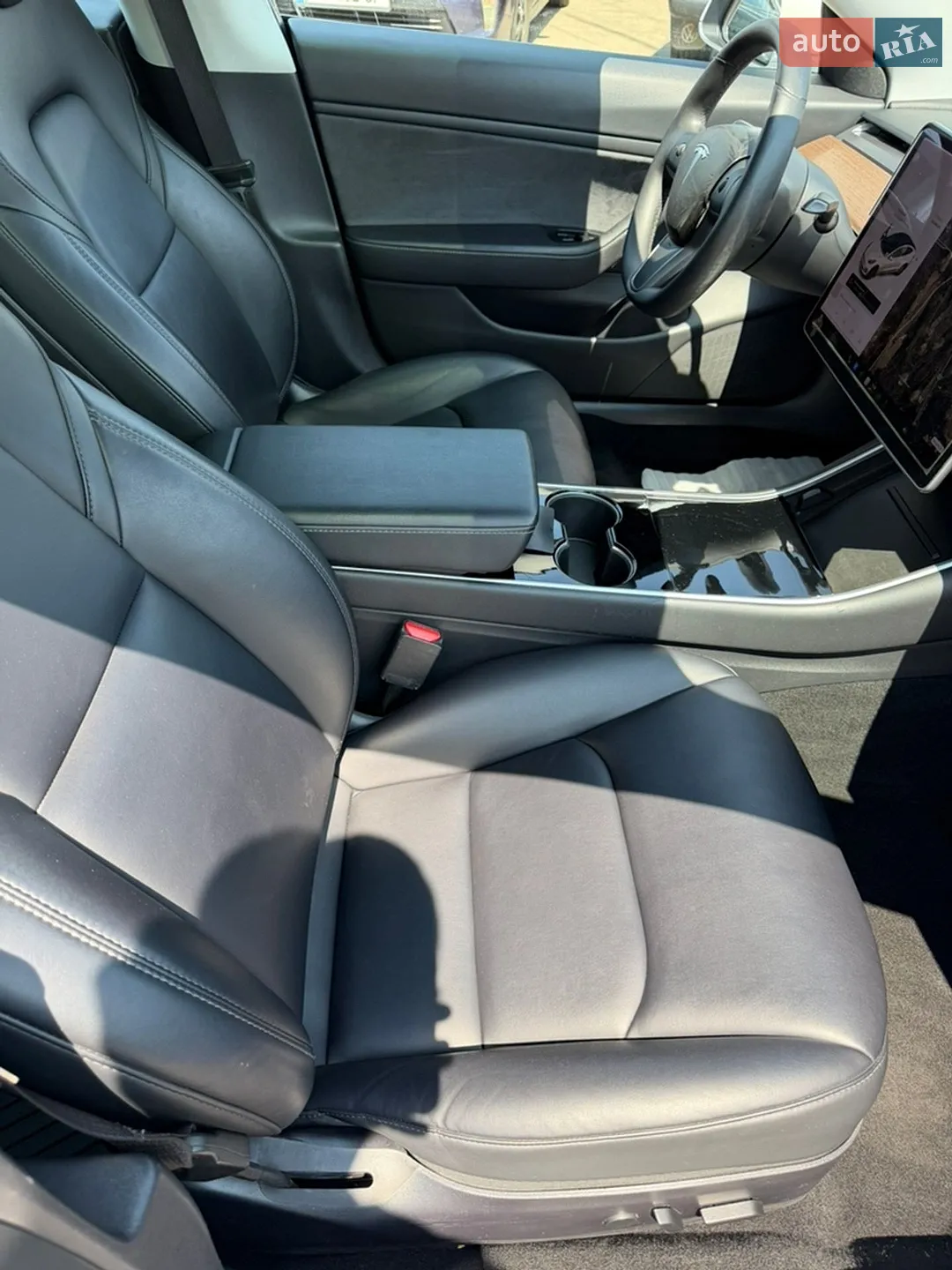 2020 Tesla Model 3 - мініатюра 16