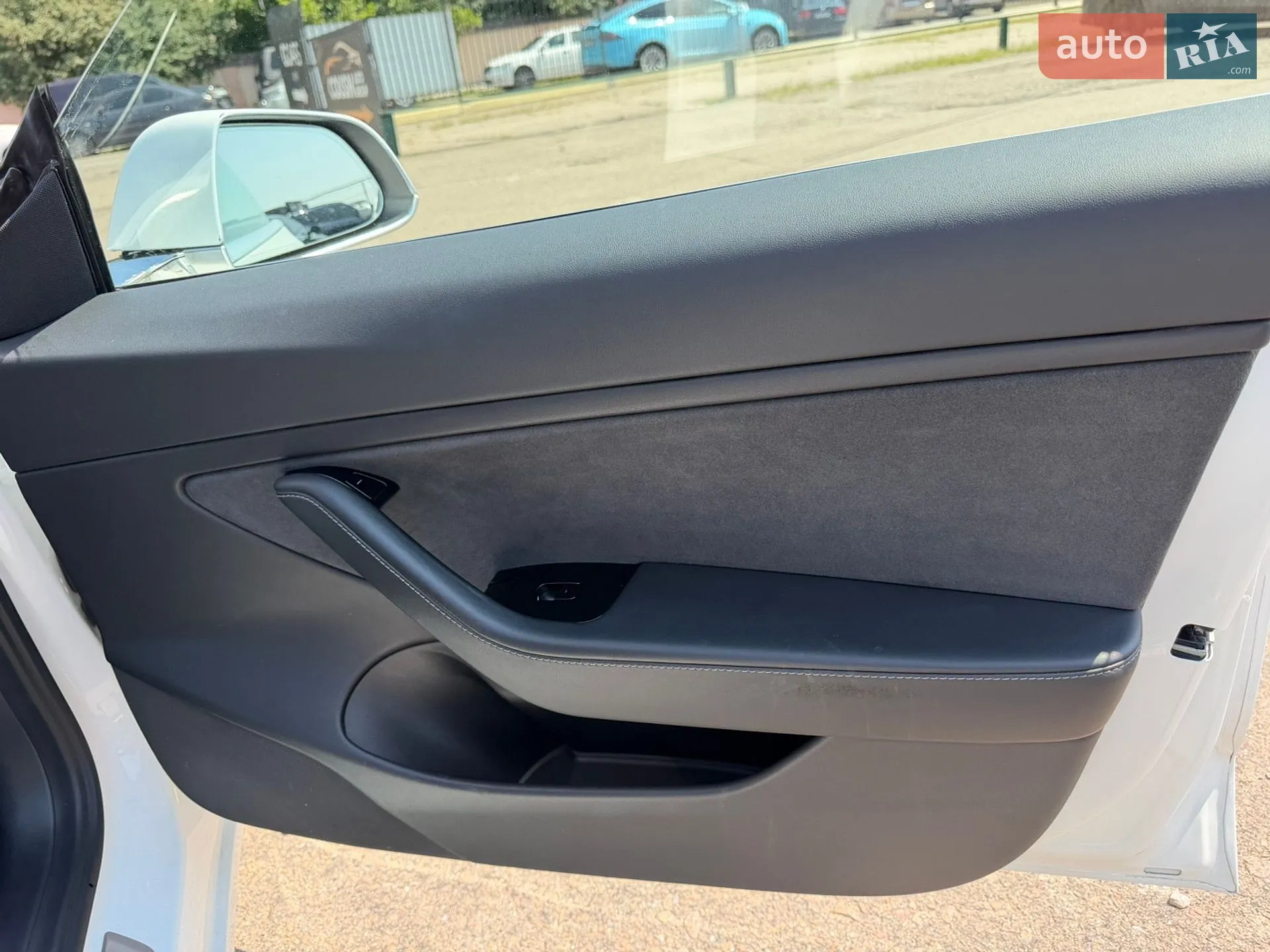 2020 Tesla Model 3 - мініатюра 18