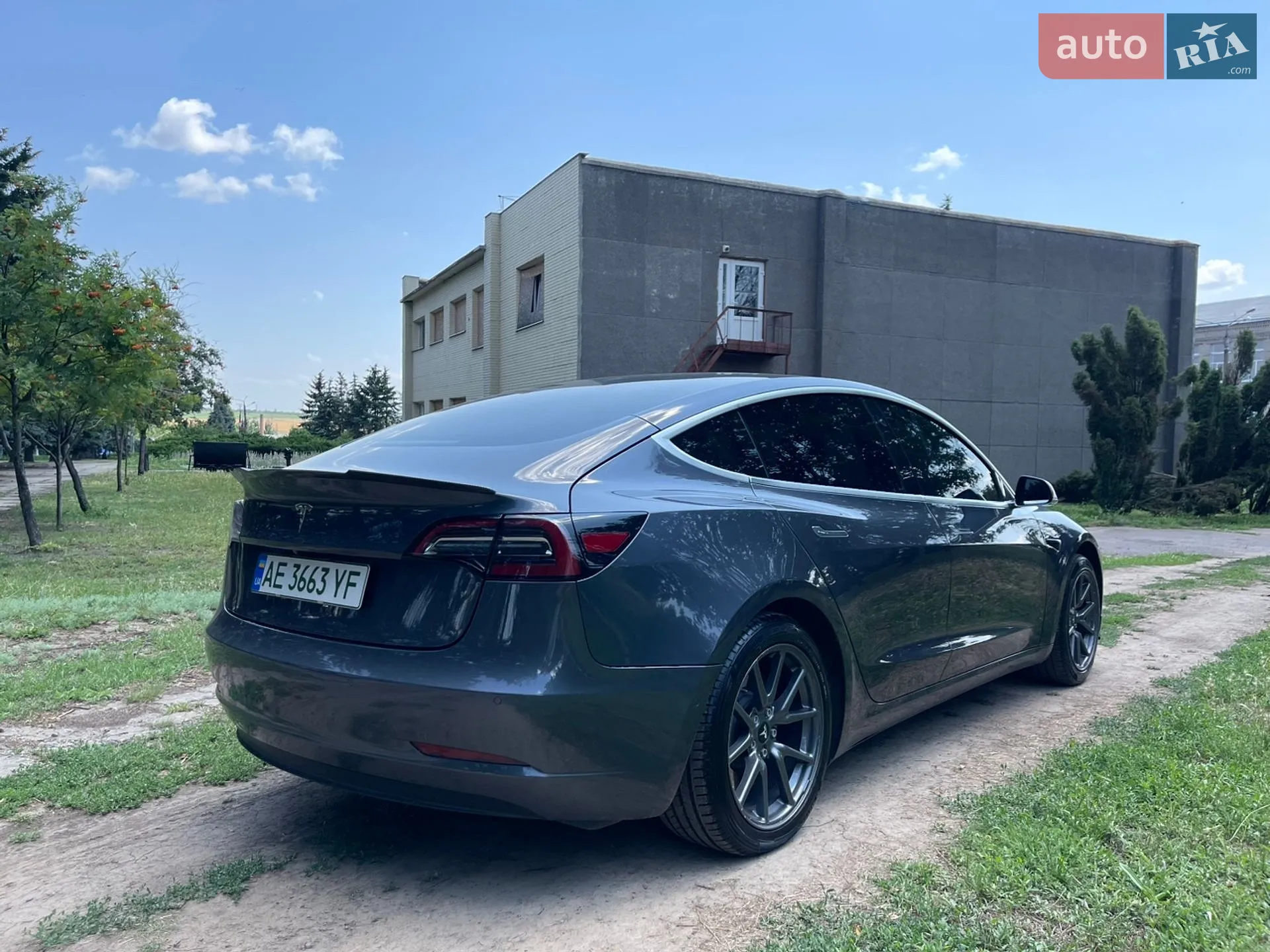 2018 Tesla Model 3 - мініатюра 8