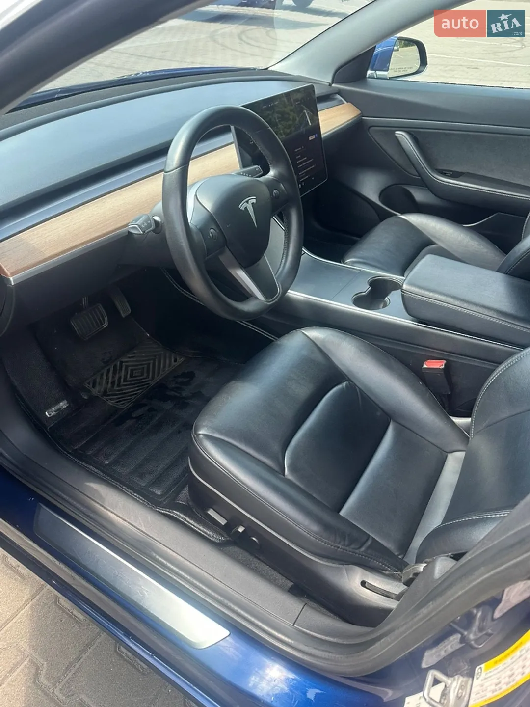 2020 Tesla Model 3 - мініатюра 18