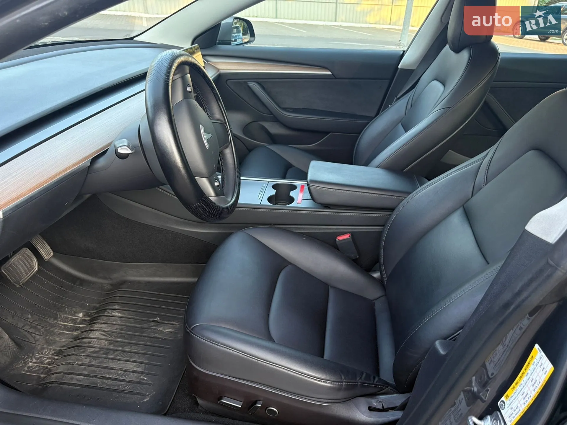 2022 Tesla Model 3 - мініатюра 31