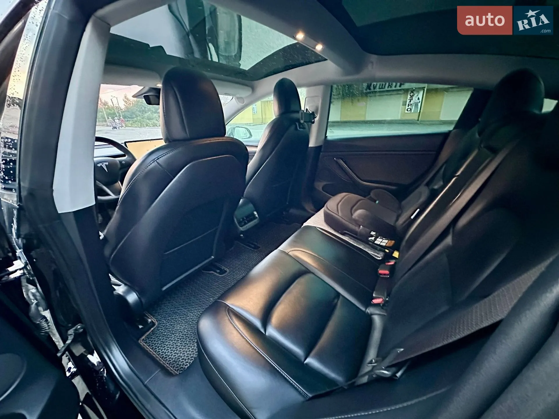 2022 Tesla Model 3 - мініатюра 8