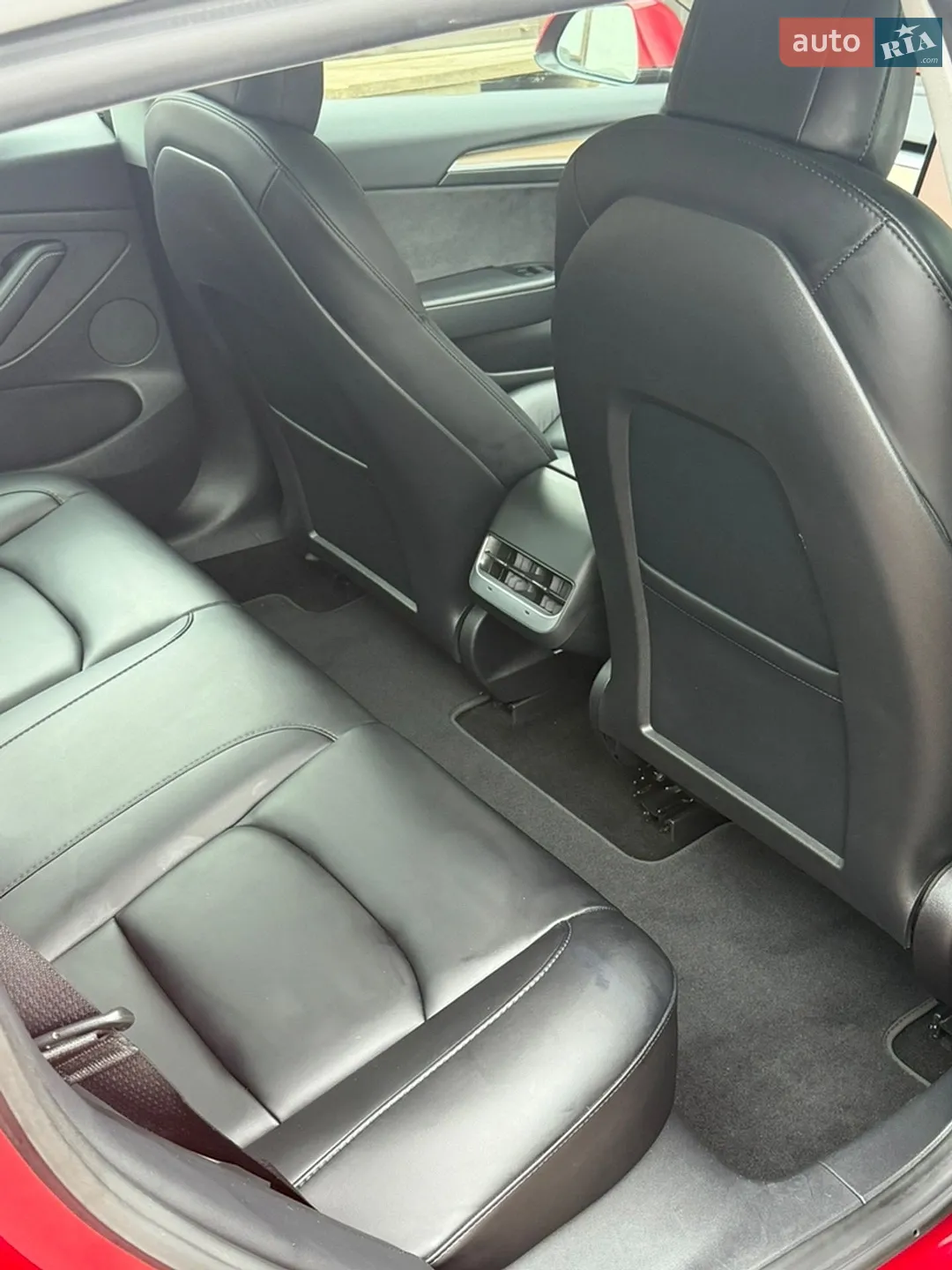 2022 Tesla Model 3 - мініатюра 19