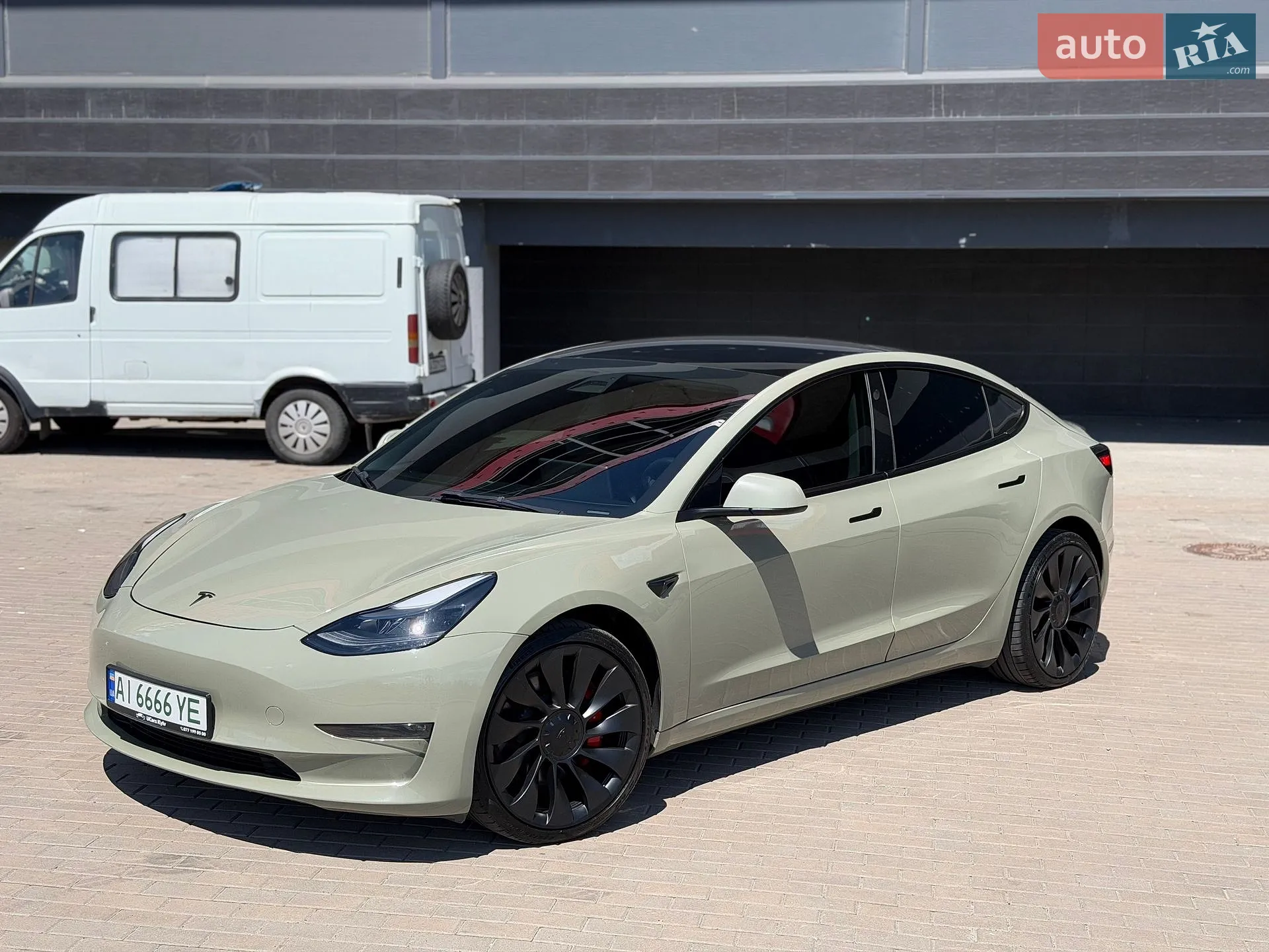 2022 Tesla Model 3 - мініатюра 14