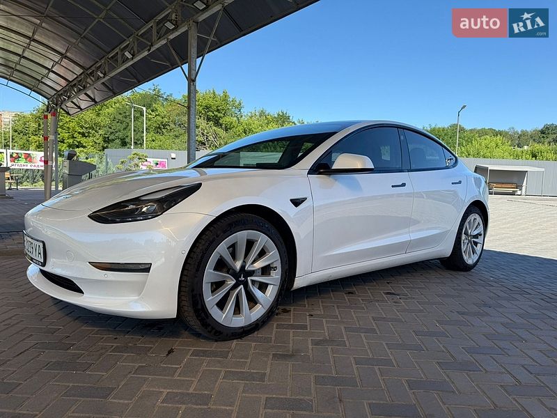 Седан Tesla Model 3 2020 в Полтаве
