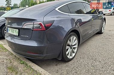 Седан Tesla Model 3 2018 в Вознесенську