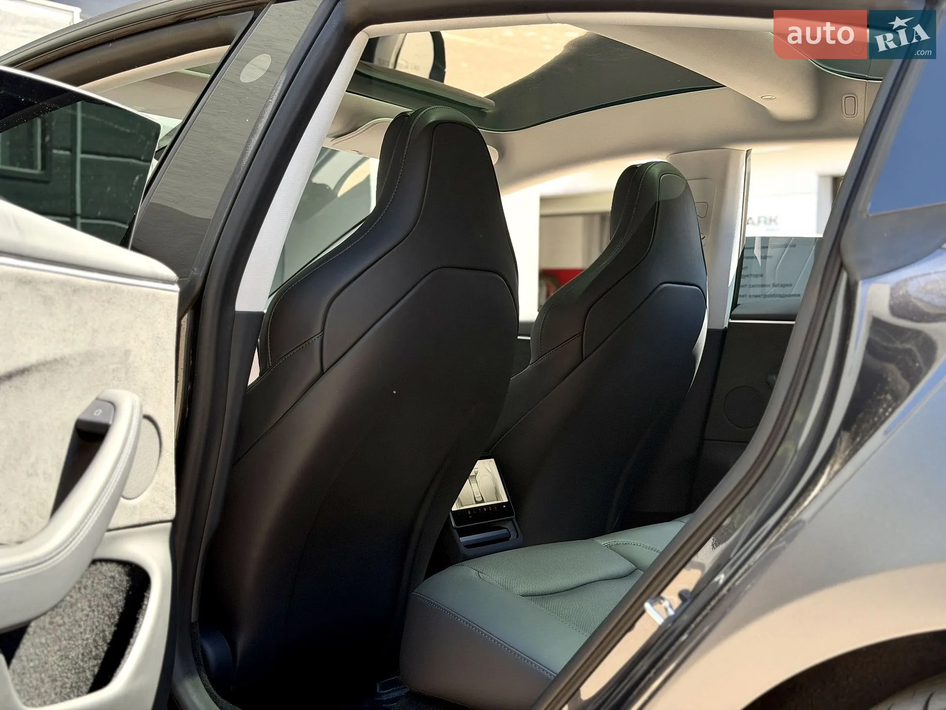 2024 Tesla Model 3 - мініатюра 16