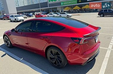 Седан Tesla Model 3 2024 в Киеве
