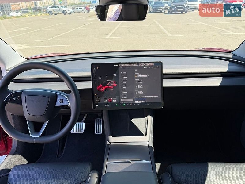 Седан Tesla Model 3 2024 в Киеве