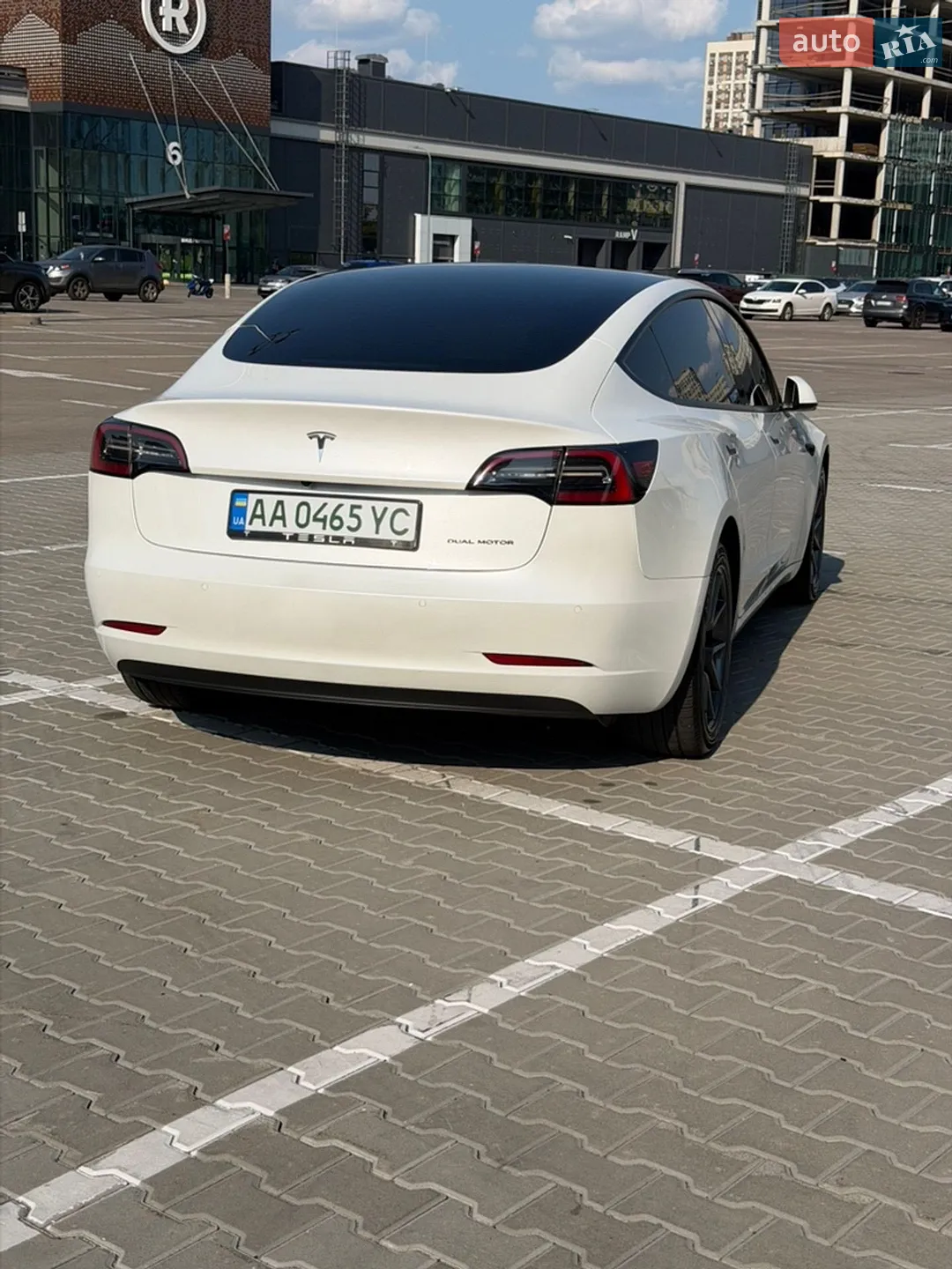 2022 Tesla Model 3 - мініатюра 13