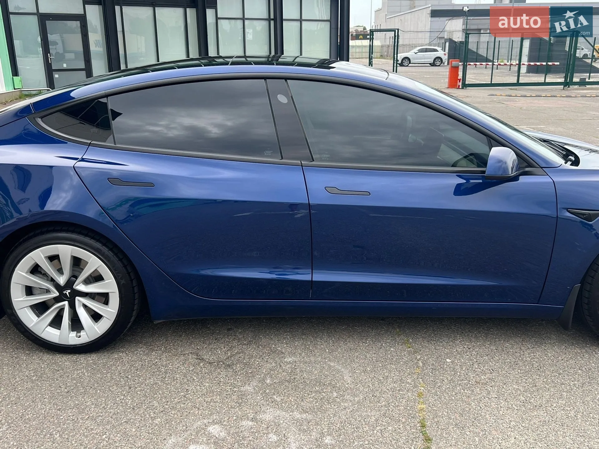 2022 Tesla Model 3 - мініатюра 10