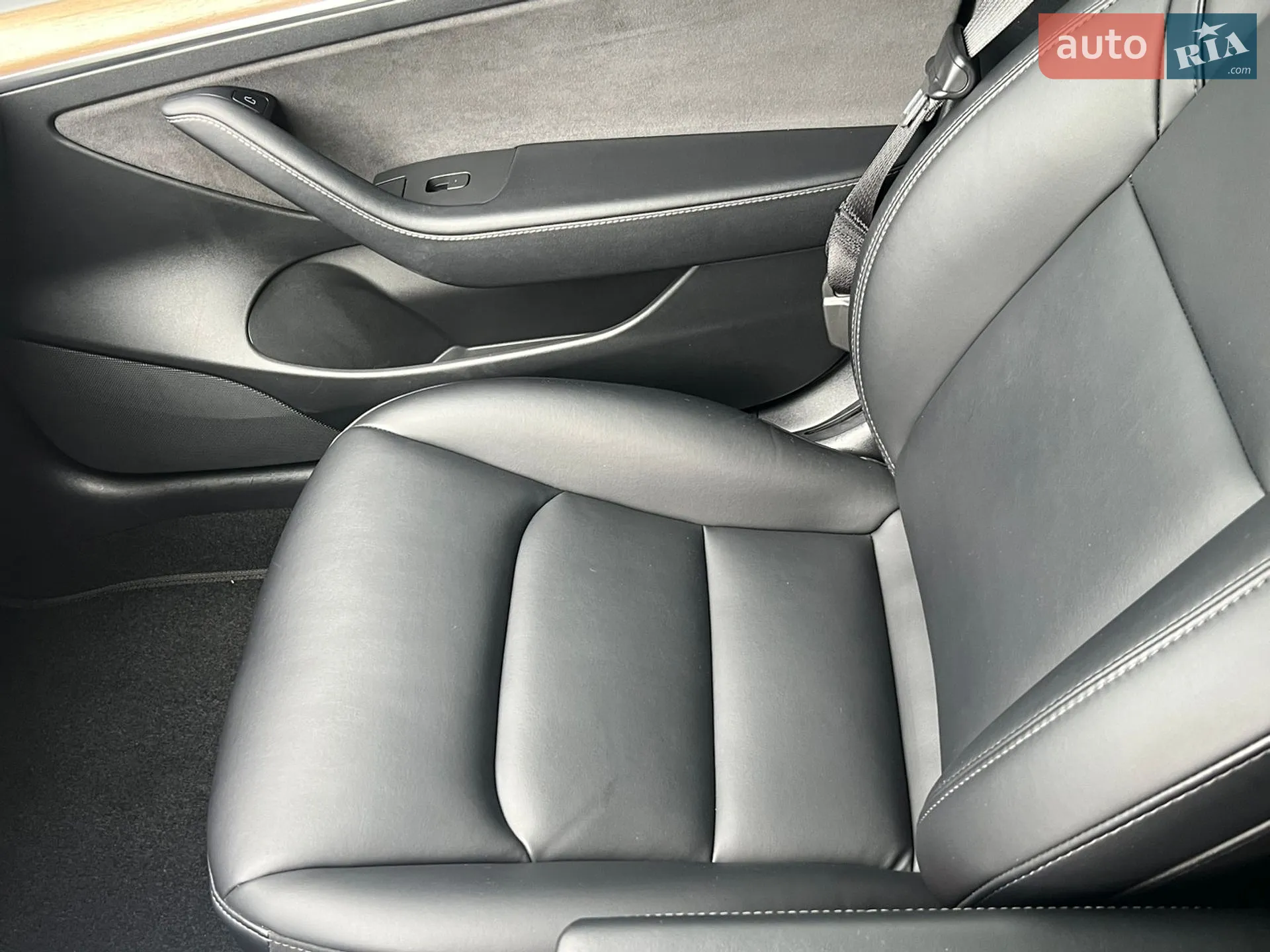 2022 Tesla Model 3 - мініатюра 24