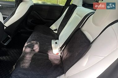 Седан Tesla Model 3 2023 в Старом Самборе