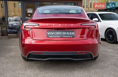 Седан Tesla Model 3 2024 в Киеве