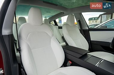 Седан Tesla Model 3 2024 в Киеве