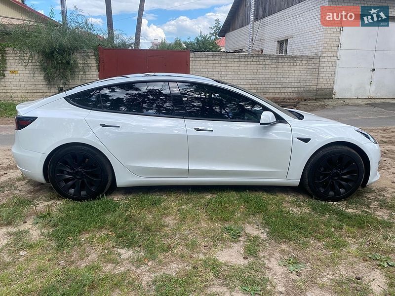 Седан Tesla Model 3 2021 в Чернигове фото 11 Седан Tesla Model 3 2021 в Чернигове