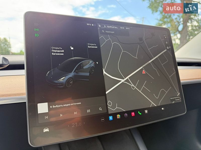 Седан Tesla Model 3 2021 в Коломые