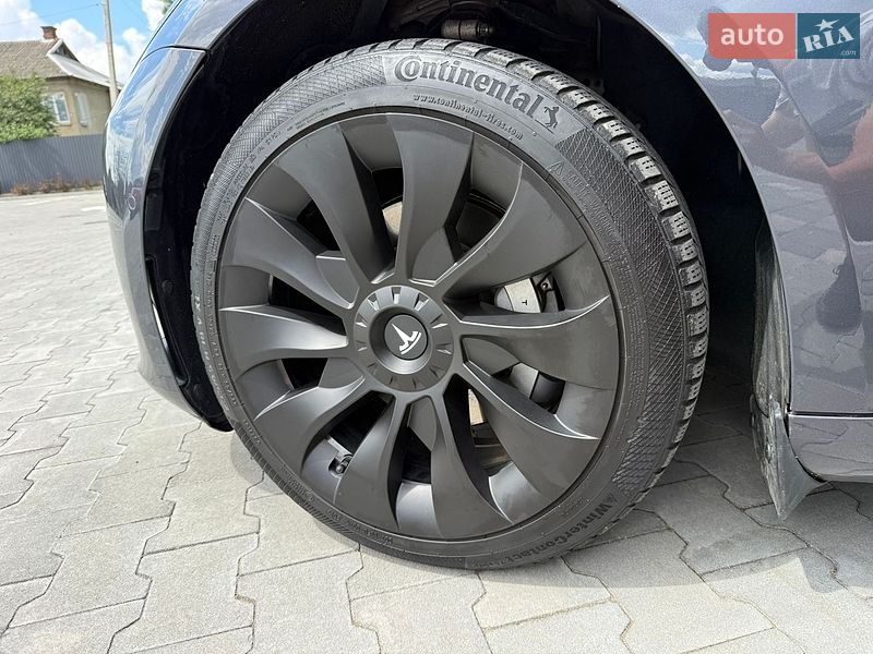 Седан Tesla Model 3 2021 в Коломые