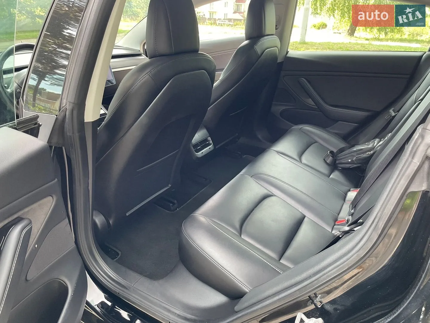 2019 Tesla Model 3 - мініатюра 25