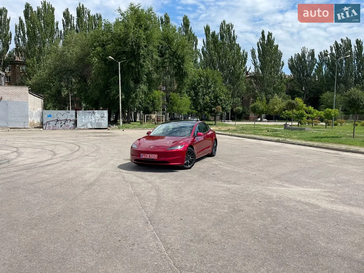 2025 Tesla Model 3 - мініатюра 6