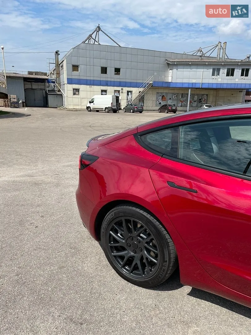 2025 Tesla Model 3 - мініатюра 36