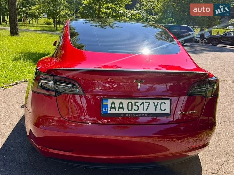 Седан Tesla Model 3 2022 в Києві фото 12 Седан Tesla Model 3 2022 в Києві