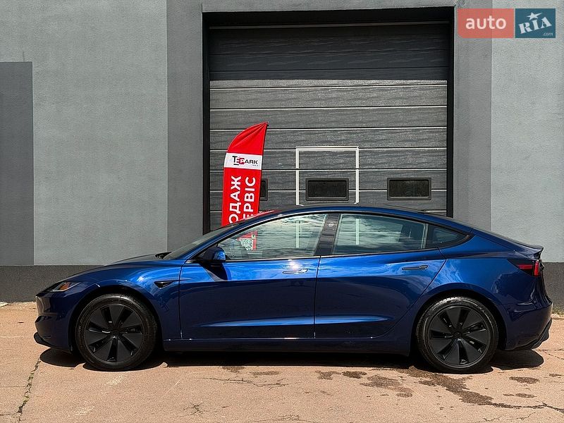 Седан Tesla Model 3 2024 в Киеве фото 6 Седан Tesla Model 3 2024 в Киеве