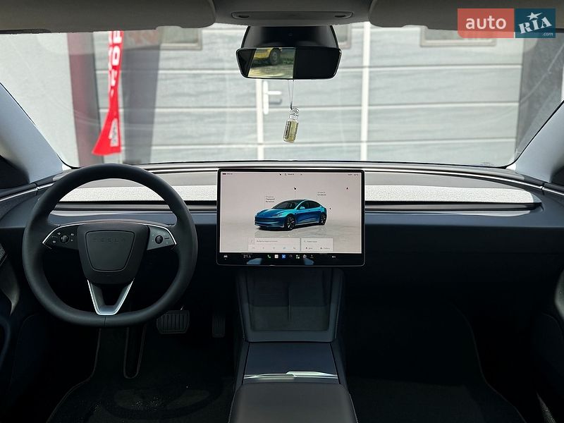 Седан Tesla Model 3 2024 в Киеве фото 19 Седан Tesla Model 3 2024 в Киеве