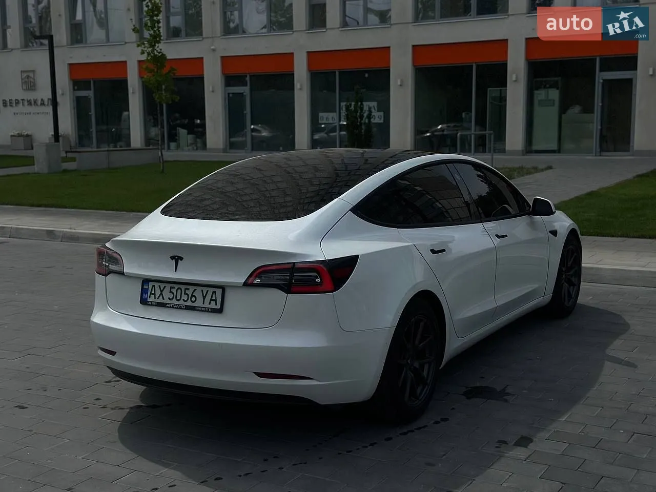 2021 Tesla Model 3 - мініатюра 4