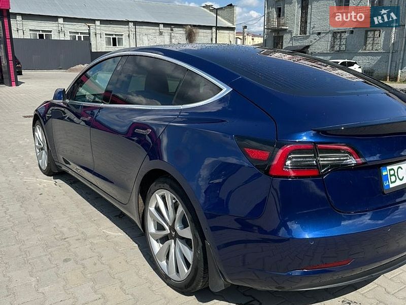 Седан Tesla Model 3 2019 в Львове фото 6 Седан Tesla Model 3 2019 в Львове