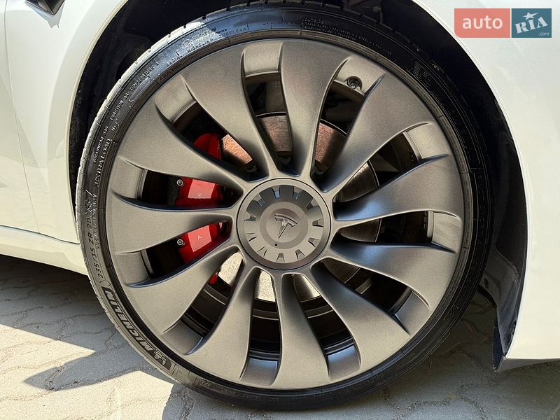 Седан Tesla Model 3 2023 в Львові фото 7 Седан Tesla Model 3 2023 в Львові