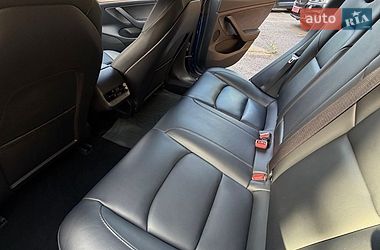 Седан Tesla Model 3 2023 в Харькове