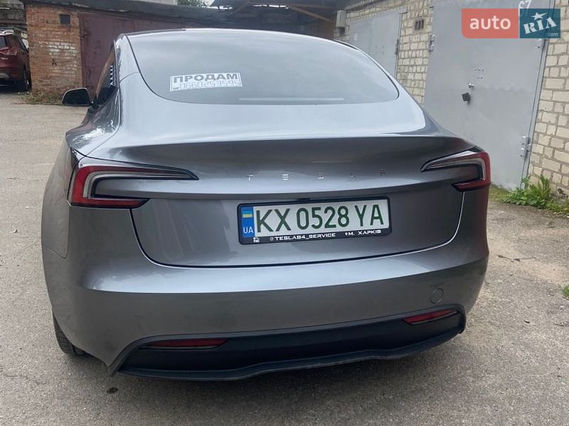Седан Tesla Model 3 2025 в Харькове