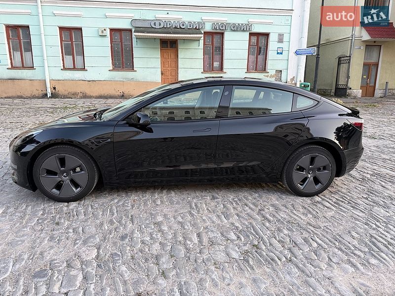 Седан Tesla Model 3 2023 в Кам'янець-Подільському фото 6 Седан Tesla Model 3 2023 в Кам'янець-Подільському
