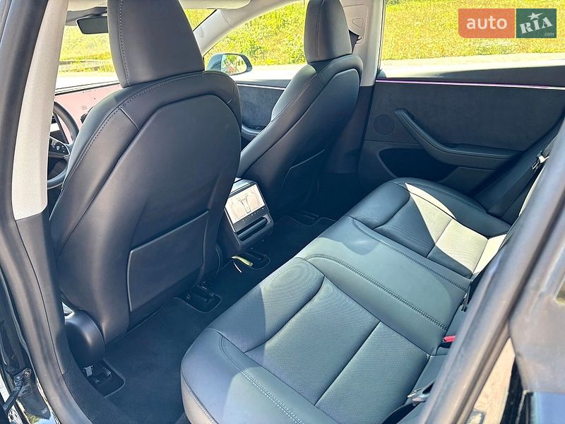 Седан Tesla Model 3 2024 в Львове фото 19 Седан Tesla Model 3 2024 в Львове