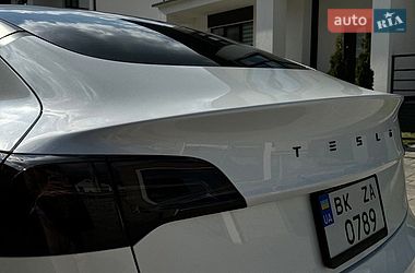 Седан Tesla Model 3 2022 в Рівному фото 7 Седан Tesla Model 3 2022 в Рівному