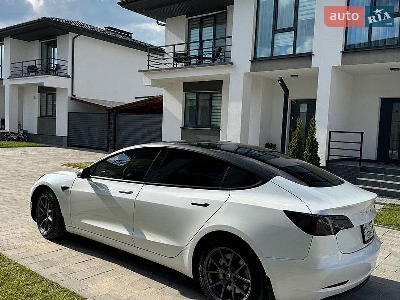 Седан Tesla Model 3 2022 в Рівному фото 4 Седан Tesla Model 3 2022 в Рівному
