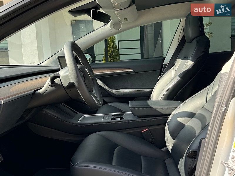 Седан Tesla Model 3 2022 в Рівному фото 12 Седан Tesla Model 3 2022 в Рівному