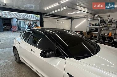 Седан Tesla Model 3 2022 в Одессе