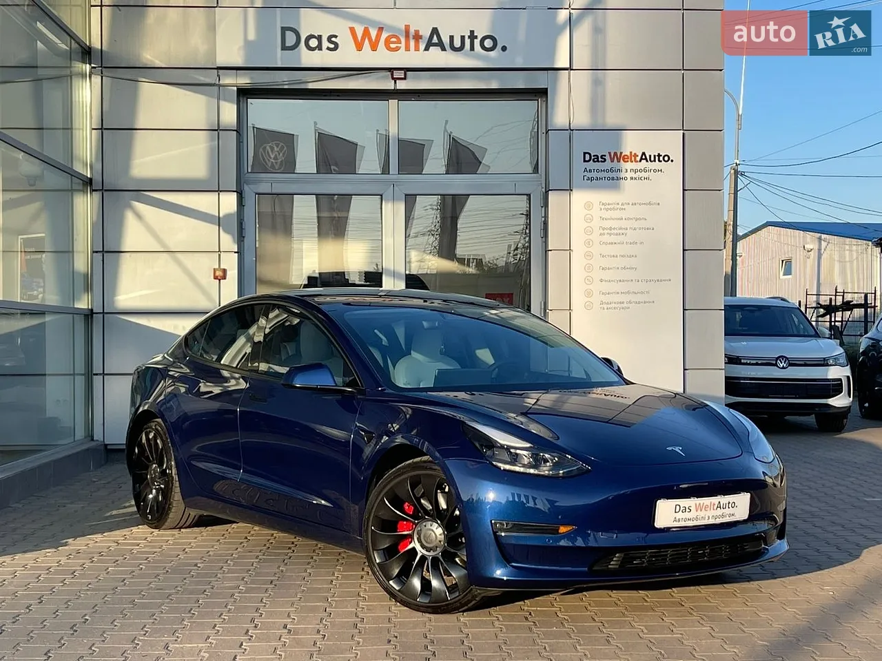 2022 Tesla Model 3 - мініатюра 13