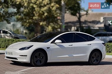 Седан Tesla Model 3 2023 в Одесі