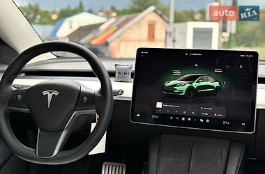 Седан Tesla Model 3 2022 в Кривом Роге
