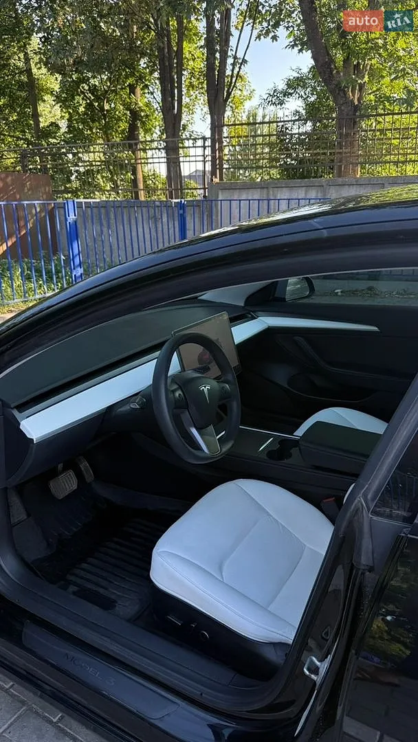 2022 Tesla Model 3 - мініатюра 17