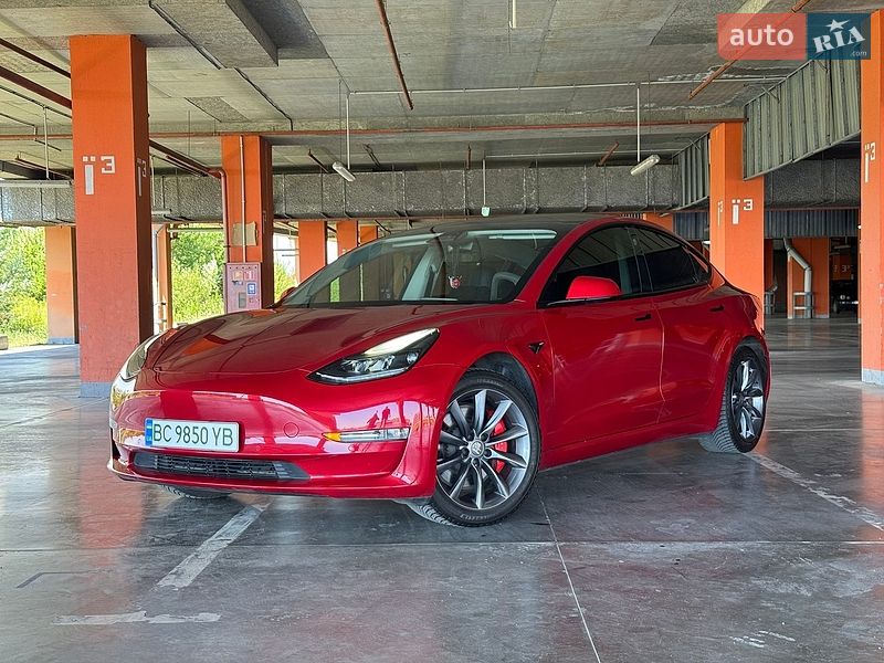 Tesla Model 3 2022